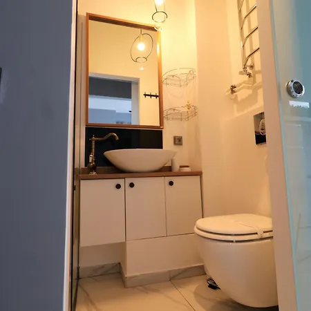 דירה Deluxe Skyline Retreat - Old Town *